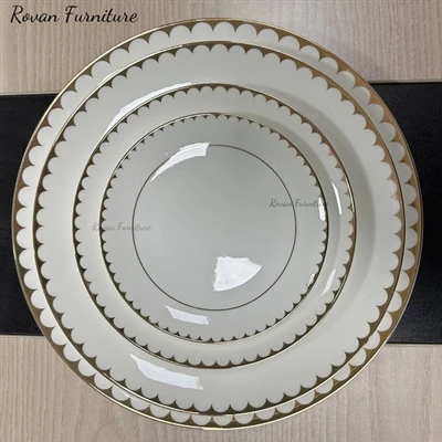 New Arrival Gold And White Ceramic Plate