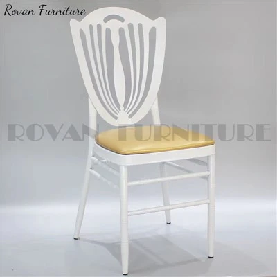 White Metal Iron Wedding Chair With Cushion